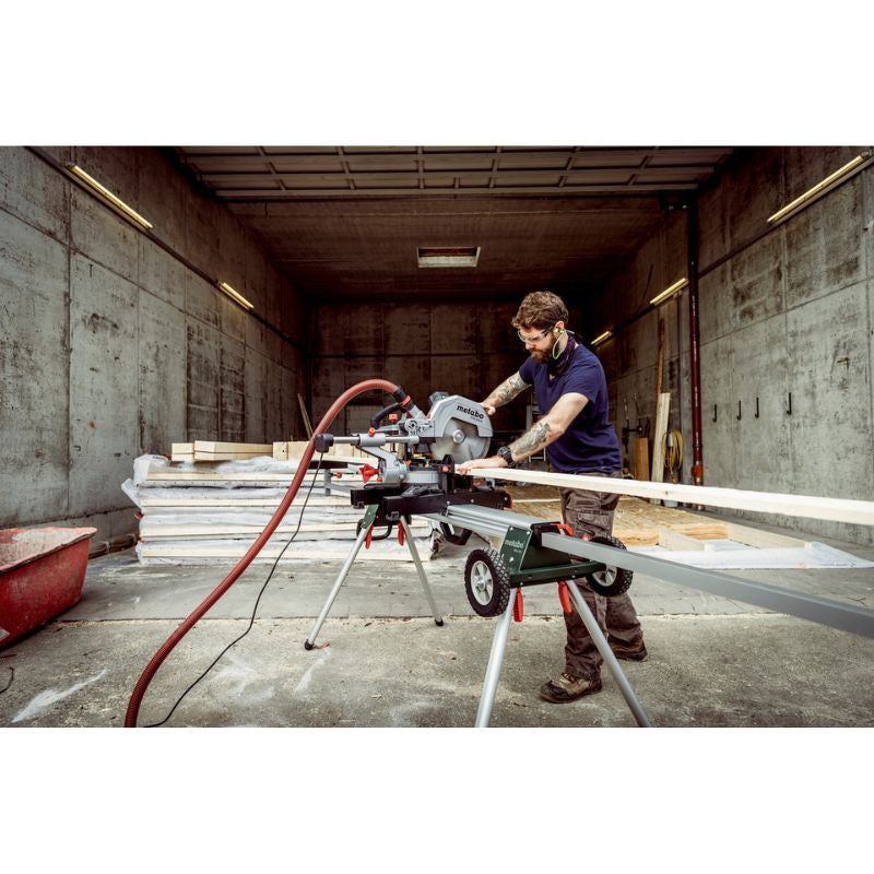Scie à onglet radiale METABO KGS 305 M - 613305000 - 1600 W - 305mm 47° (version 2023)